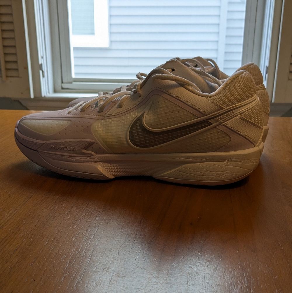 Nike Men's GT cross Basketball Shoes